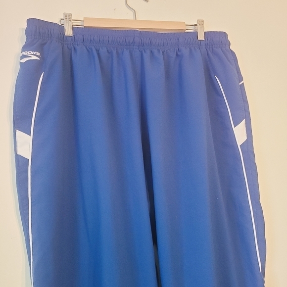 Brooks | Men's Windbreaker Athletic Track Pants w/ Ankle Zippers (Size 3XL) - Picture 3 of 13